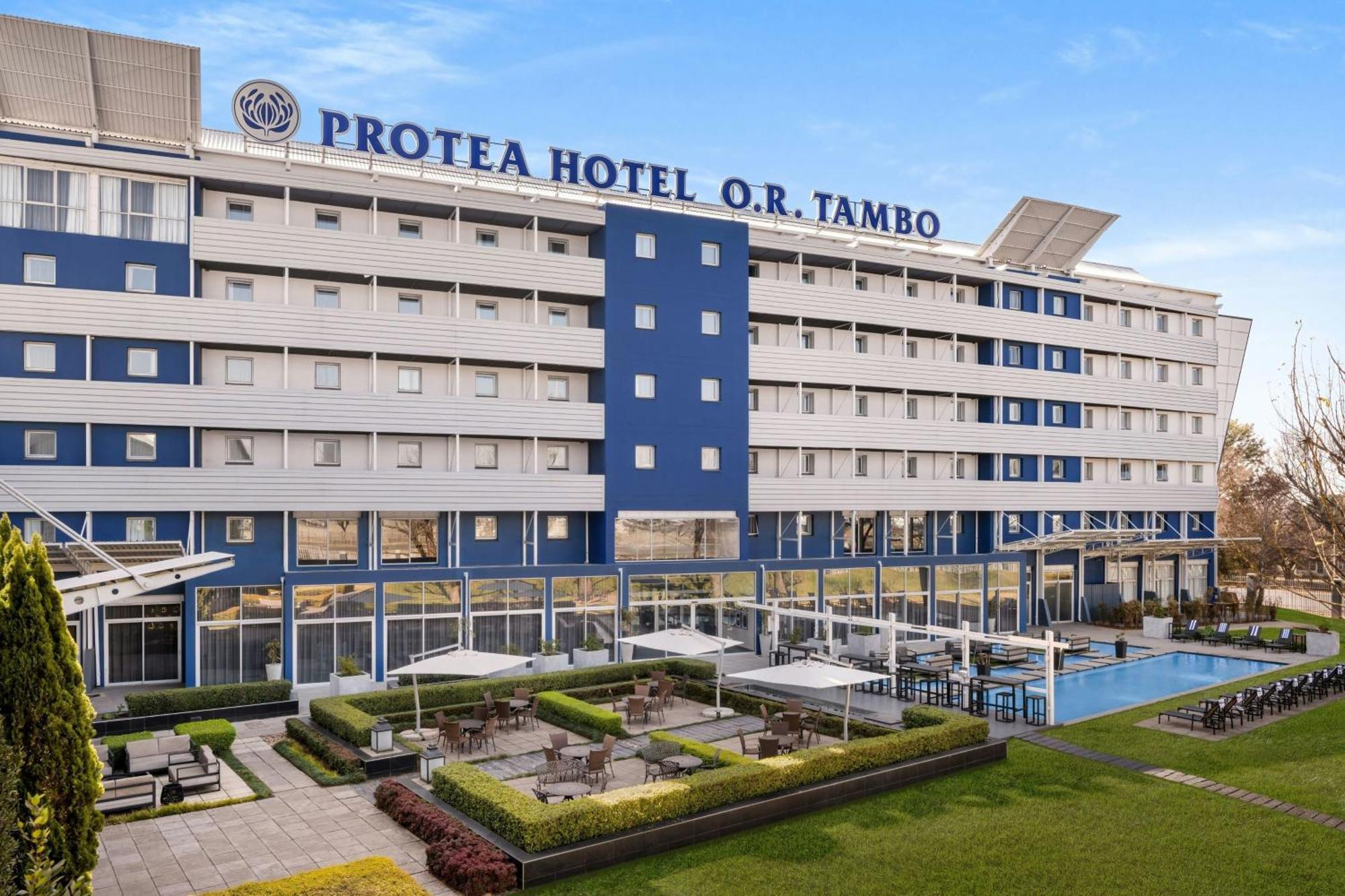 Protea Hotel By Marriott O R Tambo Airport Kempton Park Exteriör bild